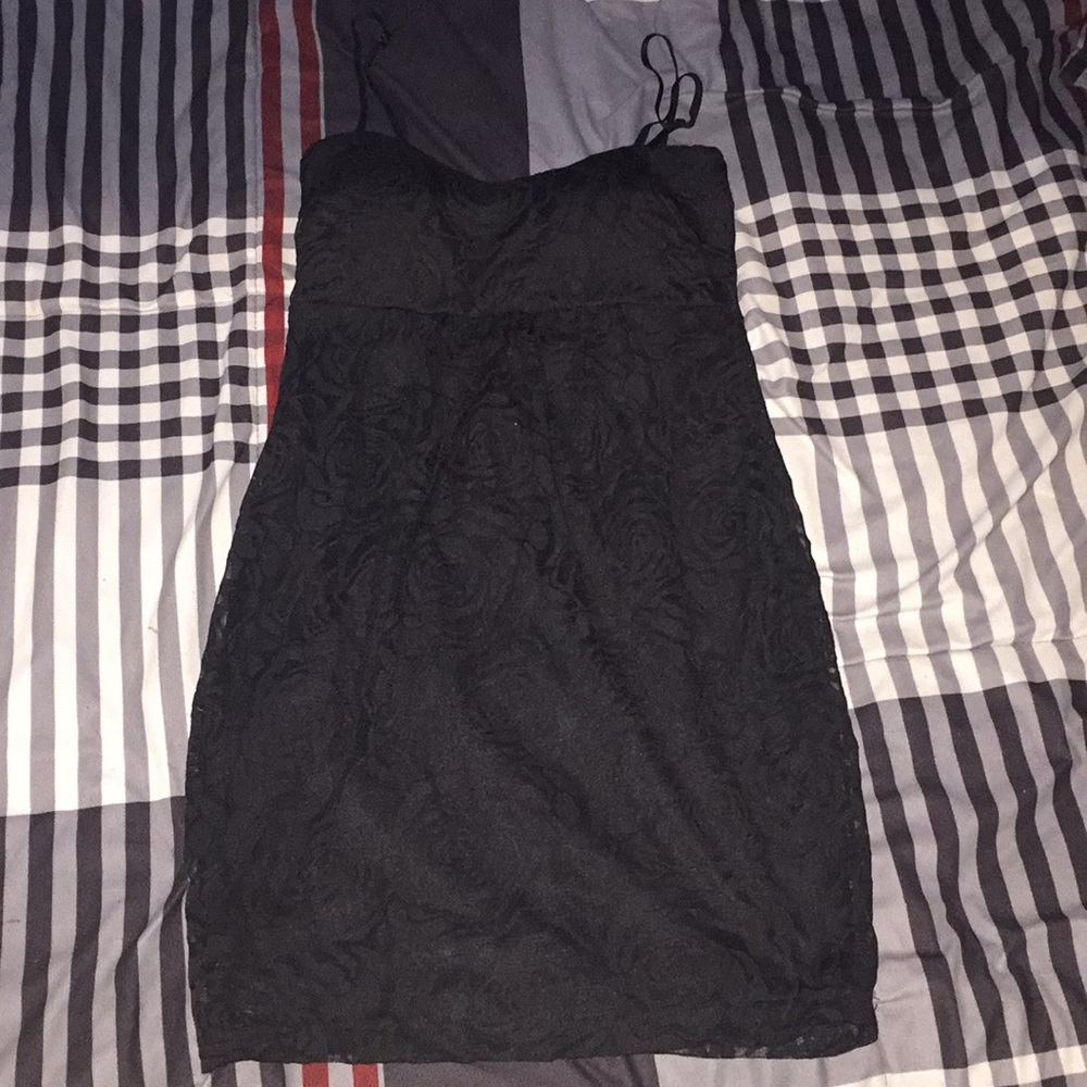 Black rose design dress
